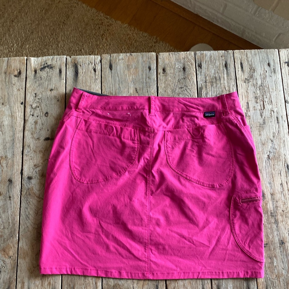 Patagonia Common Threads Womens Solid Cargo Pocke… - image 3